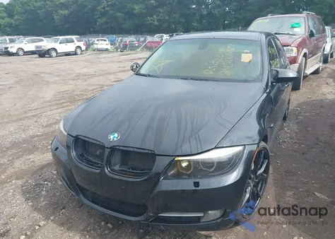 2008 BMW 335Xi z USA, uszkodzony, nr VIN WBAVD53518A284773